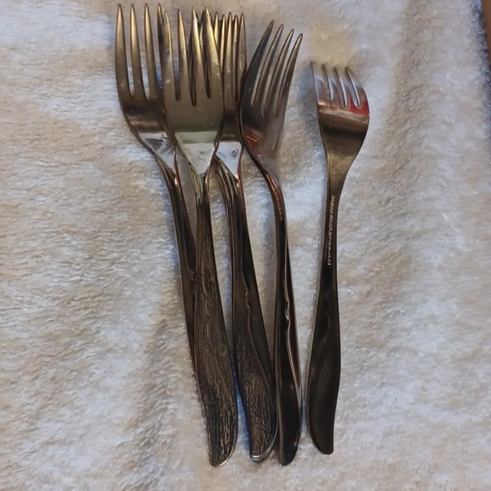 Flatware Meriden 1950's silverplated flatware set  Sea Wings Pattern